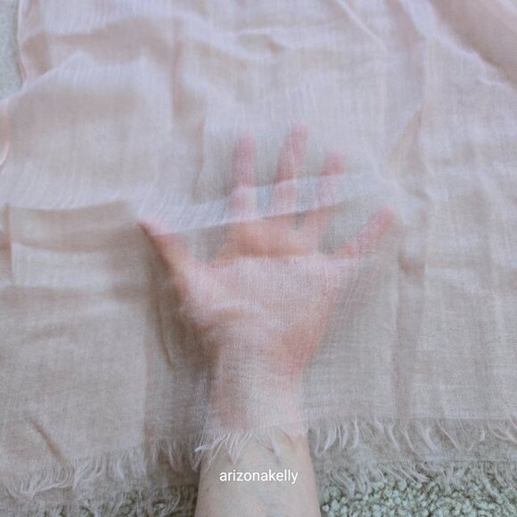 NEW Featherlight Cashmere Scarf Pink Ovcio Tissue Weight - Picture 4 of 12